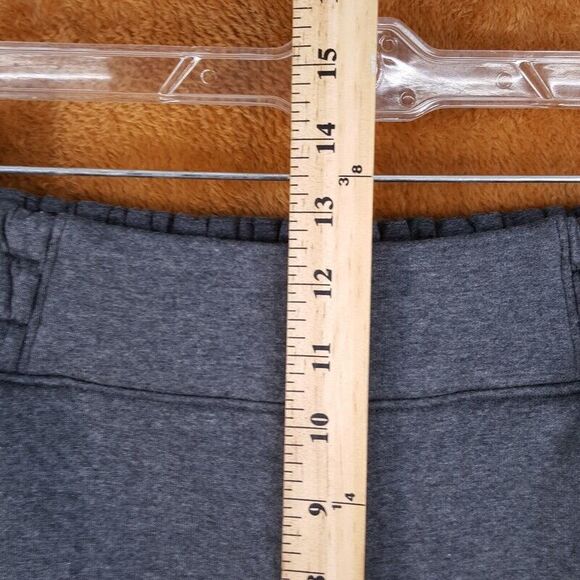 LUNYA Womens Shorts XS Gray Pull On Sweat Bermuda Pockets DOUBLE FACED $148 - Picture 9 of 10